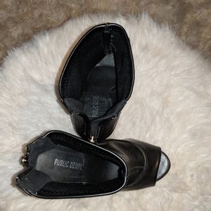 peep toe stilleto heel booties